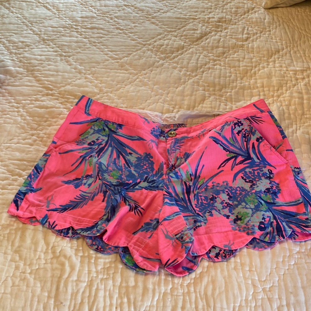 Lilly Pulitzer Buttercup shorts